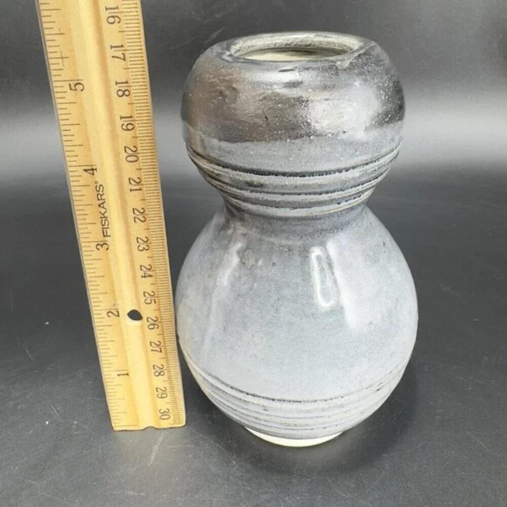 Primitive Style Art Pottery Bud Vase Round Bottom‎ Gray Black Lines Glaze Vase